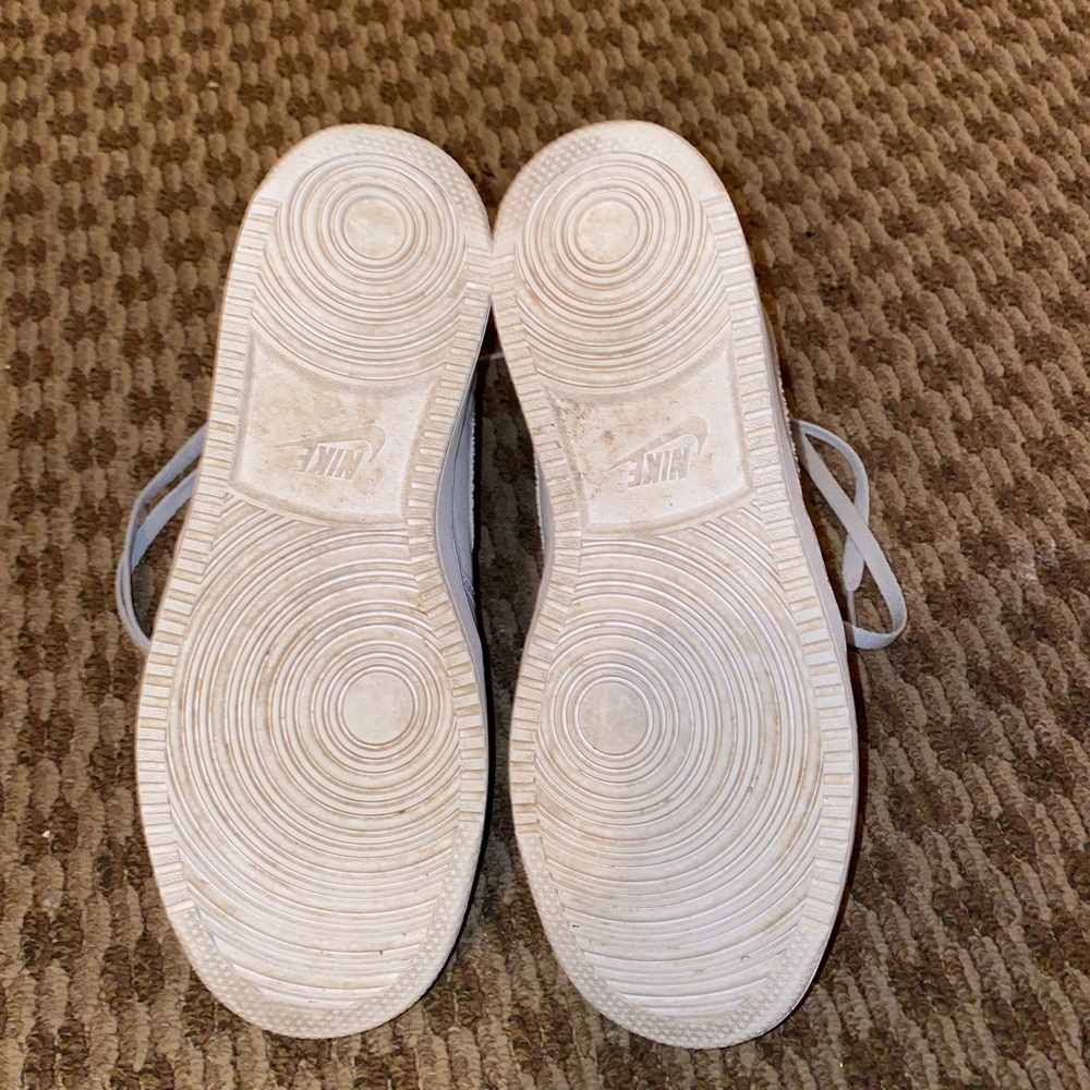 Jordan 1 Retro AJKO Pure Platinum - Picture 6 of 7